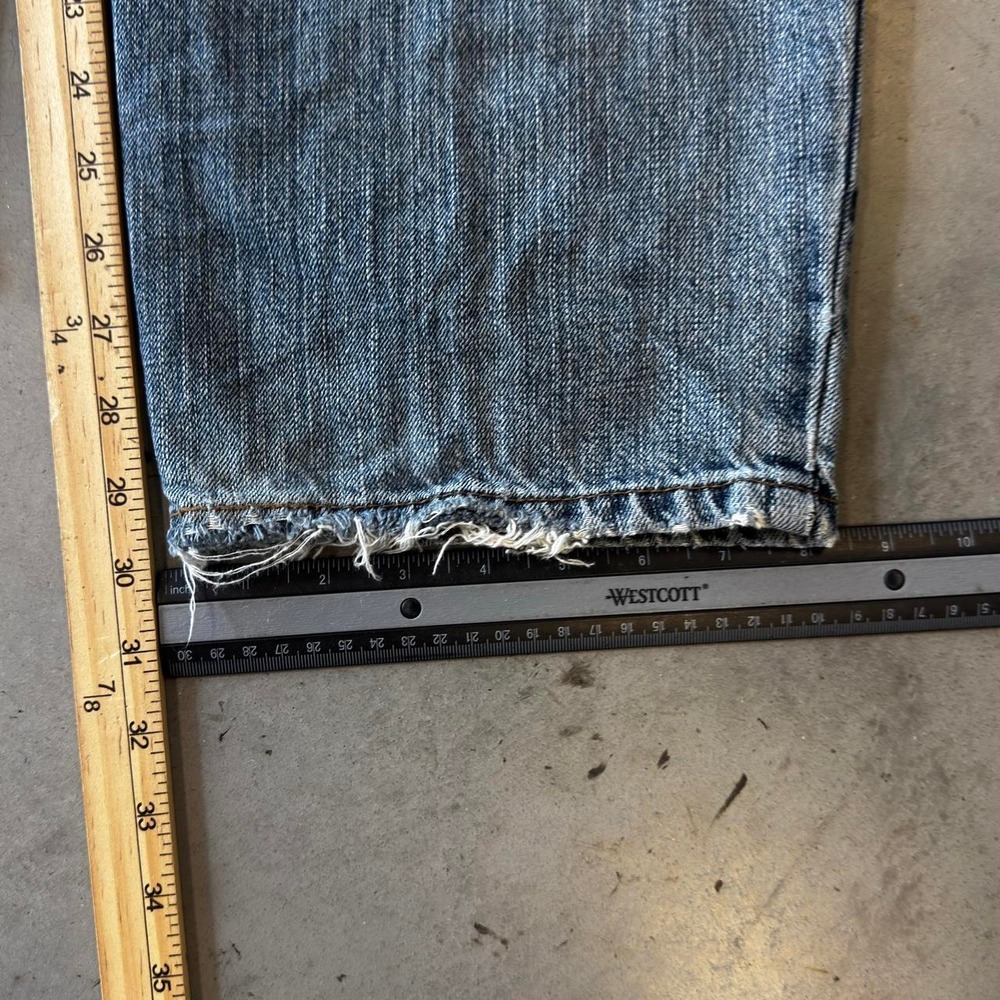 Vintage Levi's faded dark Wash relaxed jeans - Picture 4 of 5